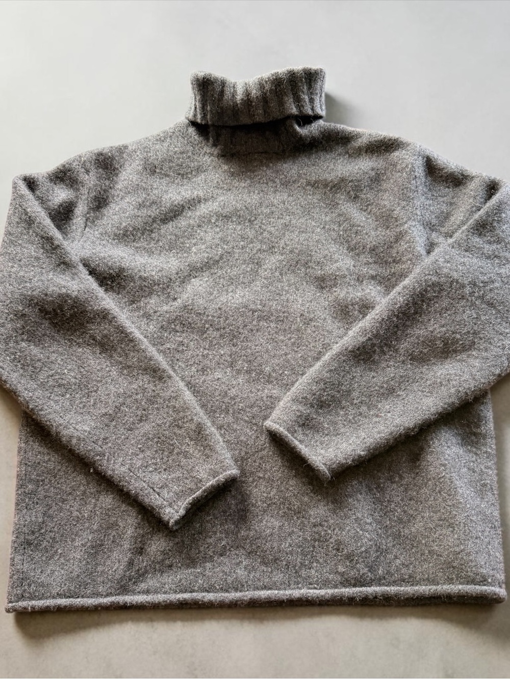 Banana Republic 100% Cashmere Turtleneck Sweater Mens Medium Gray Soft Luxury
